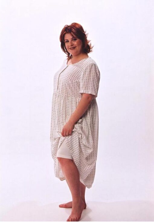 Model in white dress and stretch knicker made from Petite Plus Patterns 301 Easy Dress