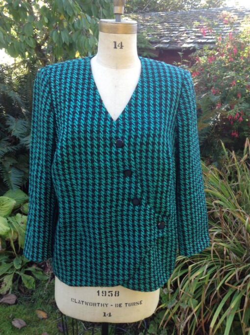 Four-button, asymmetric, jacket in emerald silk houndstooth, made from Petite Plus Patterns 203, Wrap Jacket Blouse, petite ladies size 14.